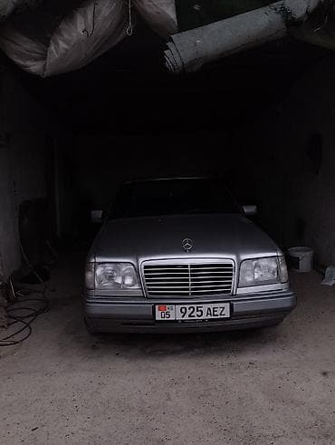 рулевой шлейф спринтер: Mercedes-Benz W124: 1993 г., 2.2 л, Механика, Бензин, Седан — 1