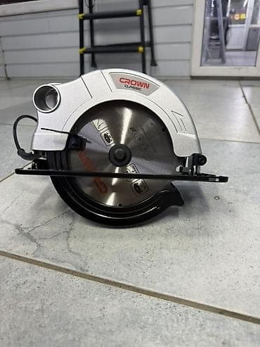 crown болгарка: Дисковая пила CROWN Classic - Сетевой ручной циркуляр с защитным — 1