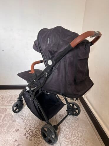 прогулочные коляски фирмы капелла: Коляска, цвет - Черный, Б/у — 3