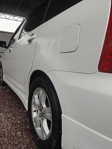 Toyota WISH: 2003 г., 1.8 л, Автомат, Бензин, Минивэн