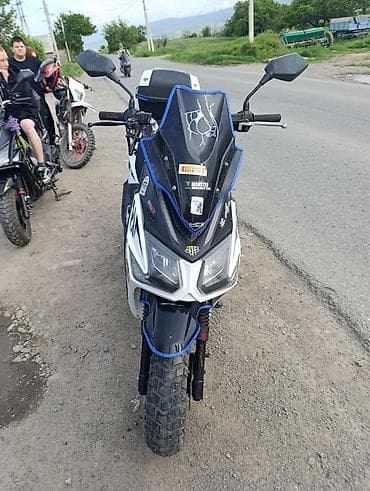 Тип скутера 50 куб. см, Бензин
