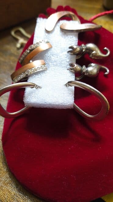 шикарное свадебное платье со шлейфом: Серебряные серьги, Проба 925, Жемчуг, Женские, Б/у — 4