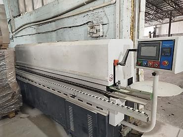 деревяная: Форматно-раскроечный станок Altendorf F92NT Описание: - — 8