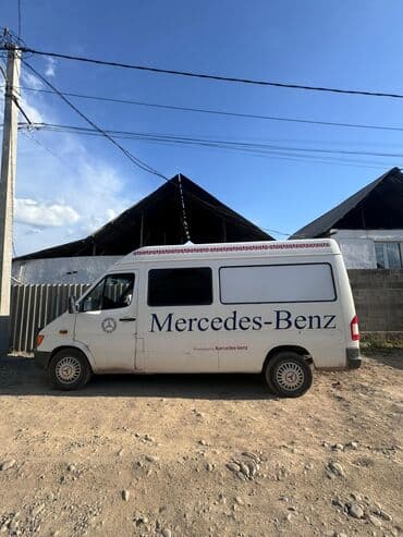 мерс 124 2 2 автомат: Жеңил жүк ташуучу унаа, Mercedes-Benz, Стандарт, 3 т, Колдонулган — 4