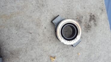 подшипников: Skoda Felicia датчик коленвала выжимной подшипник форсунки термостат — 4