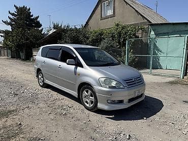 ли 9 авто: Toyota Ipsum: 2003 г., 2.4 л, Автомат, Газ, Минивэн — 1