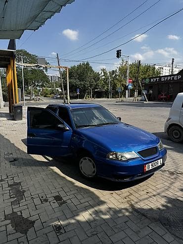 Daewoo Nexia: 2011 г., 1.6 л, Механика, Бензин, Седан