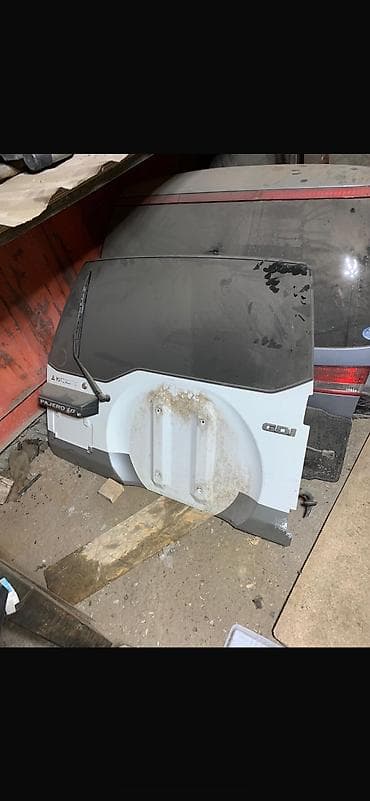 багажник на паджеро 2: Крышка багажника Mitsubishi, Оригинал — 1