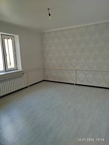 Дома: Сдаётся 2 этажный дом для семьи, можно под швейных цех без мебели по — 10