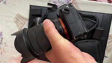 sony camera: Фотоаппарат Sony Alpha с байонетом E (полноразмерная беззеркальная — 4