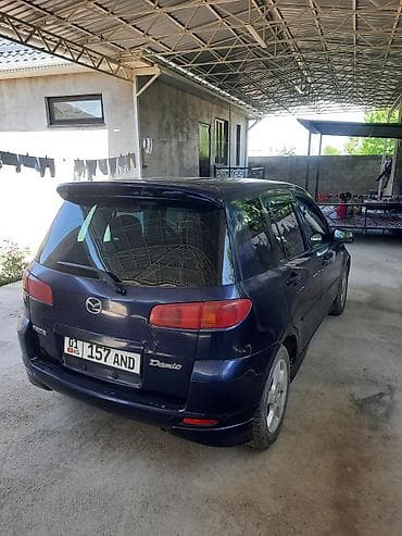 2 8: Mazda Demio: 2003 г., 1.5 л, Автомат, Бензин — 4