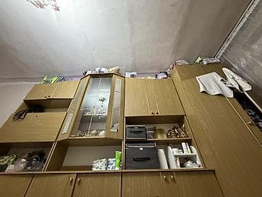 хранение: Стенка-шкаф, Тип стенки-шкафа: Модульная, Для зала, Особенности: Для хранения посуды — 1