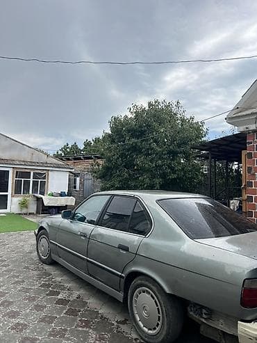 еврейский авто: BMW 5 series: 1988 г., Седан — 4