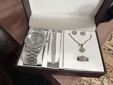 комбо 3 в 1: ✨ Набор украшений + часы (новый) ✨ Продаётся красивый набор украшений — 4