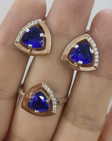 эксклюзивные свадебные пригласительные: Комплект с камнями Сапфир Серебро пробы 925 покрытие золотом — 2