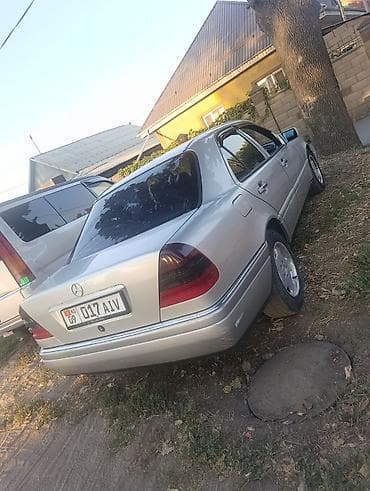 бампера мерс 210: Mercedes-Benz C-Class: 1994 г., 2.2 л, Автомат, Газ, Седан — 4