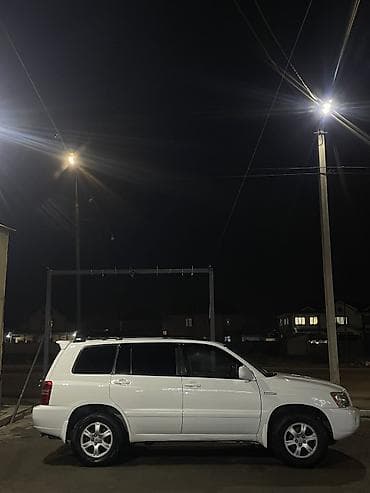 prius v: Toyota Highlander: 2001 г., 3 л, Автомат, Бензин — 4