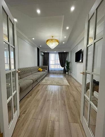 royal: Сдаётся уютная 2-комнатная квартира в ЖК Royal 📍 3 этаж из 13 📐 — 4