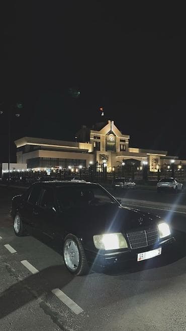 Mercedes-Benz W124: 1994 г., 3.2 л, Автомат, Седан — 3