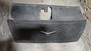 люстра с абажурами: Решетка радиатора УАЗ — 1