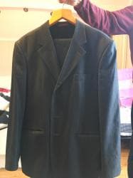 Продаю 2 мужских костюма размер 52, сост отл