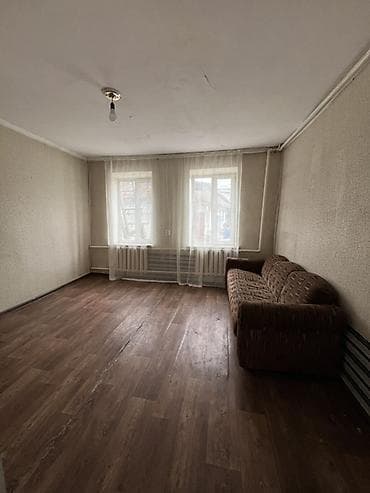 Продажа домов: Дом с большим крытым двором и отдельным въездом через распашные — 8