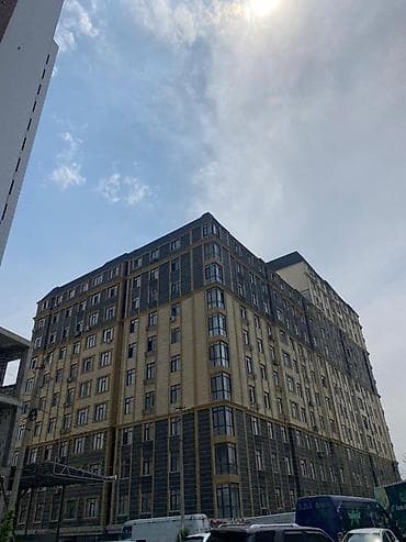 osh hostel: 1 комната, 34 м², Элитка, 11 этаж — 1
