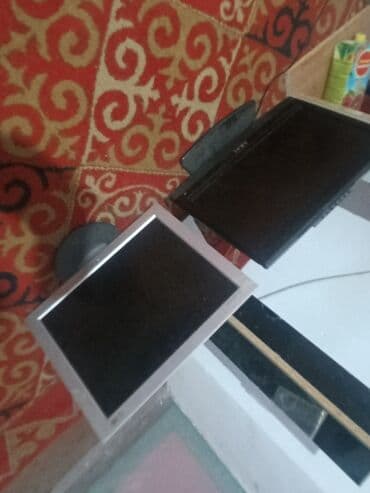 магнитофоны на авто: Портативный магнитофон-радиоприёмник TOXI - Формат: кассетный плеер с — 4