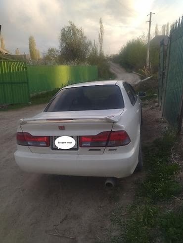 з мах: Honda Accord: 2001 г., 0.2 л, Механика, Бензин, Седан — 1