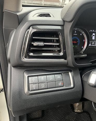 е 24: Ssangyong Tivoli: 2020 г., 1.6 л, Автомат, Дизель, Кроссовер — 9