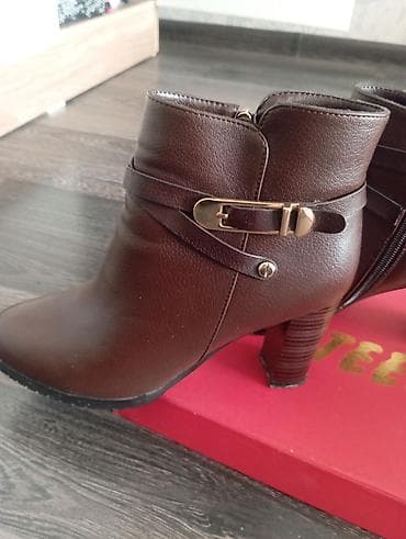 женские полусапожки: Женские полусапожки/ботильоны, цвет темно-коричневый. размер 40 - — 2