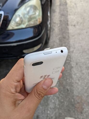 3g: Blackberry Q5, 2 ГБ, цвет - Белый, 1 SIM — 3