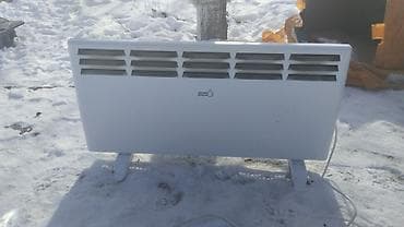 стояночный кондиционер: Конвектор в хорошем состоянии отлично греет не сушит воздух, комнату — 1