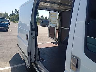 transporter multivan: Ford Transit грузовой фургон (поколение 2006–2013), белый цвет — 7