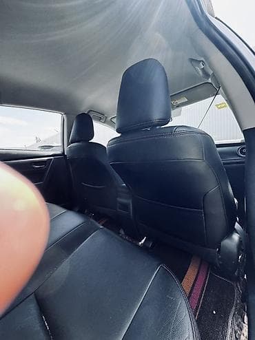 toyo: Toyota Corolla: 2019 г., 1.8 л, Робот, Гибрид, Седан — 10