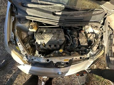 Транспорт: Toyota ist: 2003 г., 1.5 л, Автомат, Бензин, Хетчбек — 7