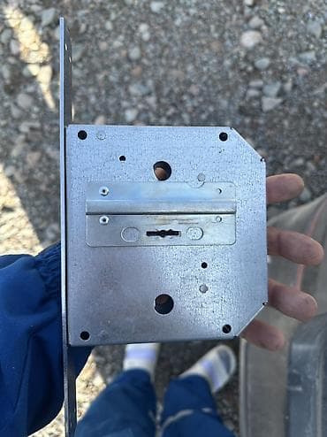 Внутренняя отделка: "Круглосуточно 24/7! Срочное вскрытие замков без повреждений. Опыт — 2