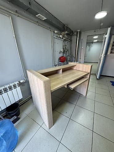 станция: Рабочий компьютерный стол с подставкой выдвижной клавиатурой в — 4