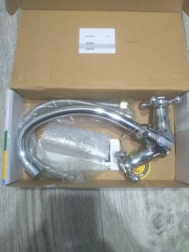 смисители: Смесители для раковин — 3