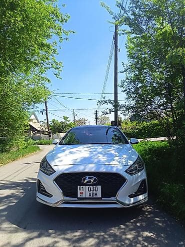 prius v: Hyundai Sonata: 2019 г., 2 л, Автомат, Газ, Седан — 1