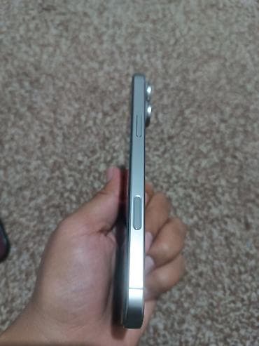 iphone 16 pro max купить бу: IPhone 16 Pro Max, Б/у, 256 ГБ — 3