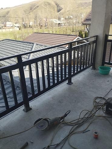 Даяр тосмолор: Даяр тосмолор, Материалы: Металл, Балкон үчүн — 1