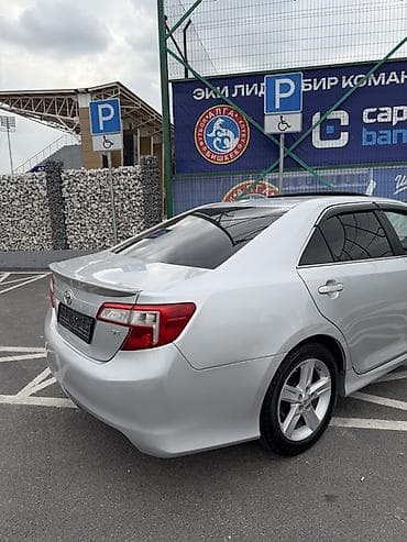Toyota Camry: 2014 г., 2.5 л, Типтроник, Бензин, Седан