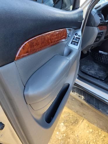 продаю авто внедорожник кроссовер: Toyota Land Cruiser Prado: 2003 г., 3 л, Автомат, Дизель, Внедорожник — 10