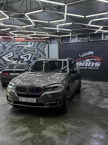 BMW X5: 2018 г., Бензин