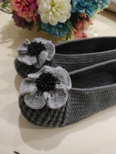 обувь 19 размер: Домашние тапочки, 38.5, Новый, цвет - Серый, Самовывоз — 1