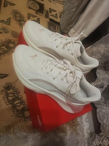 обувь в школу: Кроссовки, 39, Puma, Новый, цвет - Белый, Самовывоз — 1