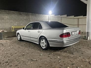 Mercedes-Benz E-Class: 2001 г., 2 л, Механика, Бензин, Седан