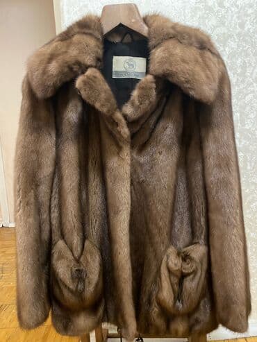 Спецодежда: Очень легкая шуба .5000!!!Торг реальным покупателям!закрывает попу — 5