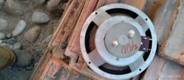 колонки настенные: Продаю колонки 3 пары рабочие цена 1000 сом за все 3 пары сегодня — 15